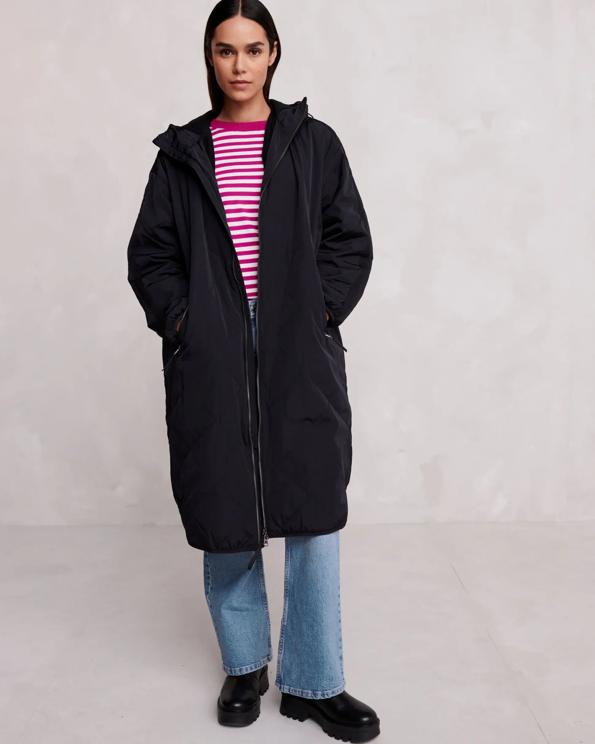 Banton Womens Oversized Shower Resistant Insulated Jacket - Black