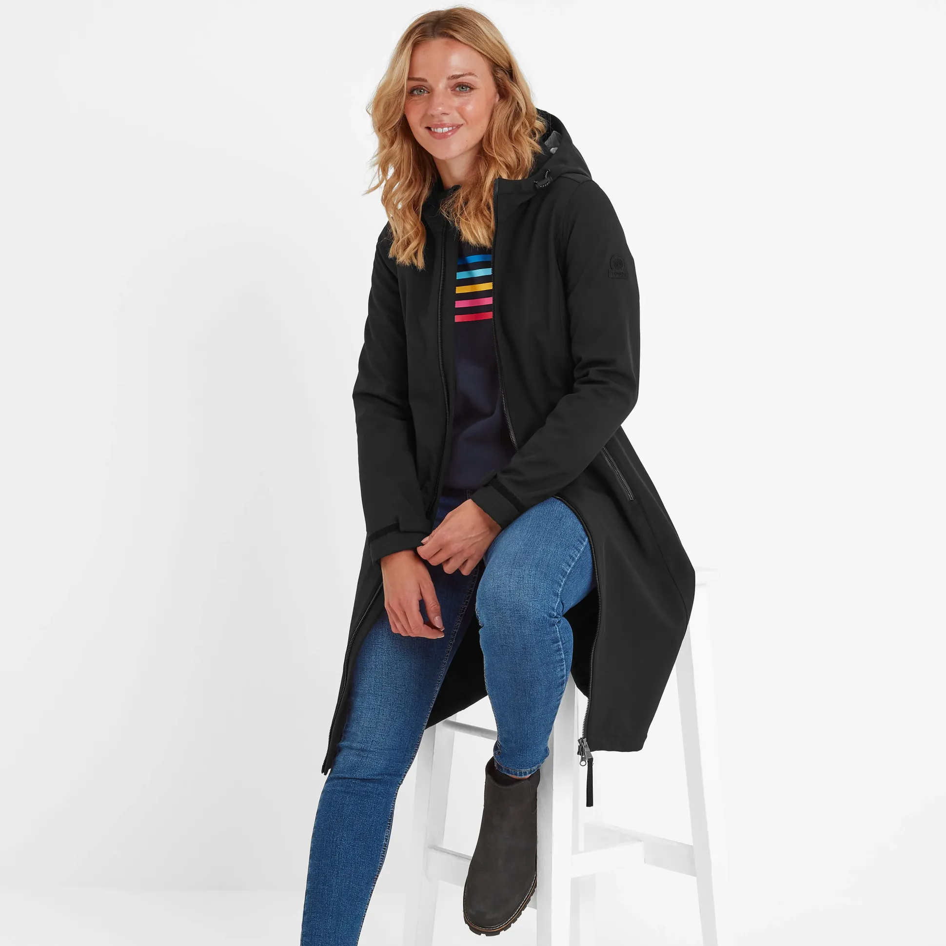 Enya Womens Longline Shower Resistant Softshell Jacket - Black