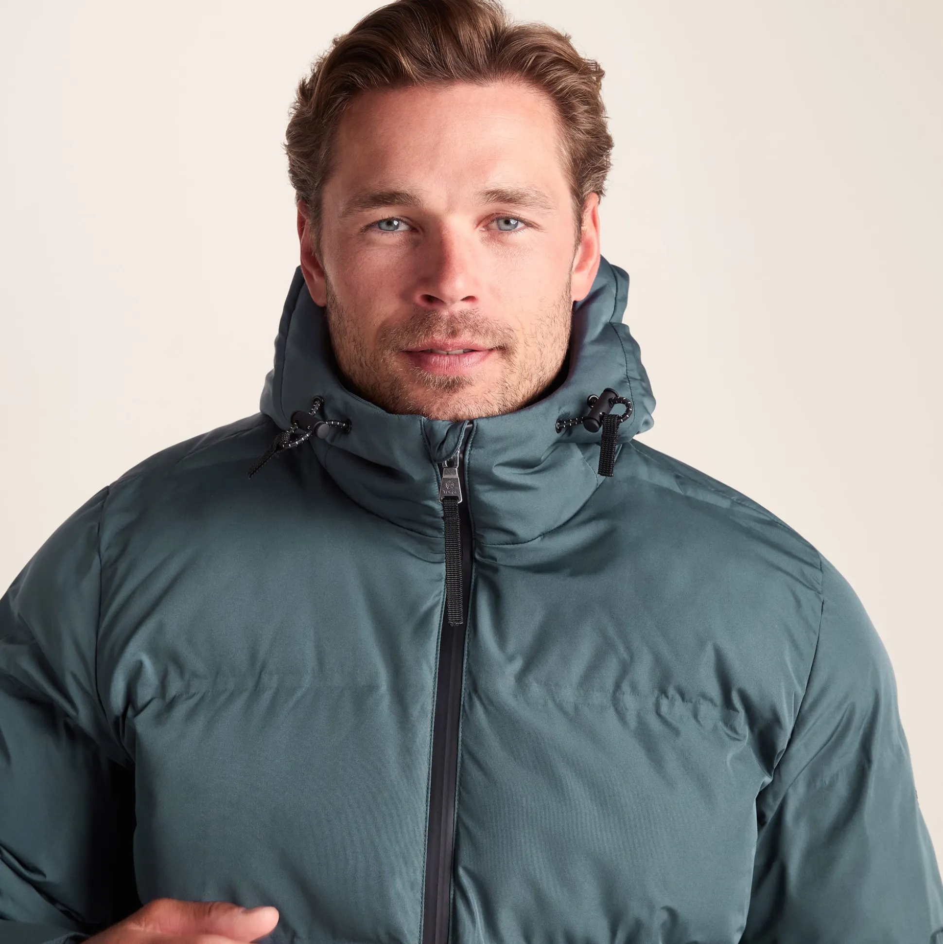 Menka Mens Shower Resistant Insulated Jacket - Graphite