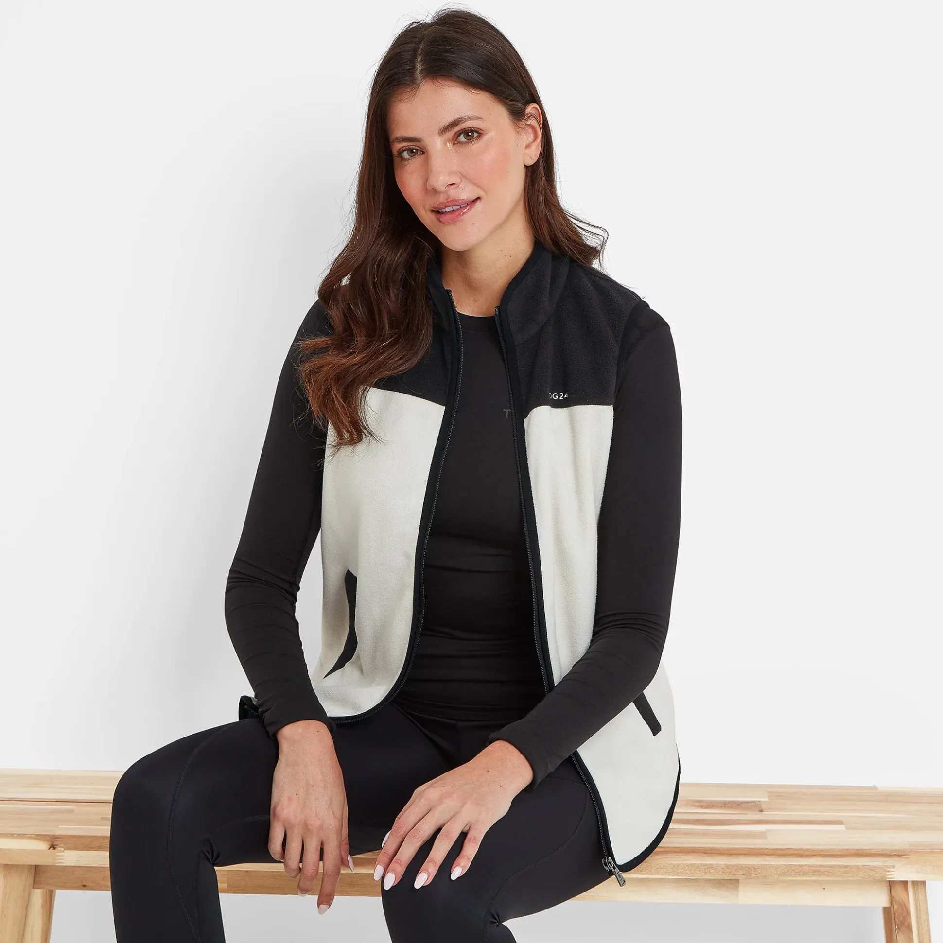 Sarel Womens Colour Block Fleece Gilet - Vanilla/Black