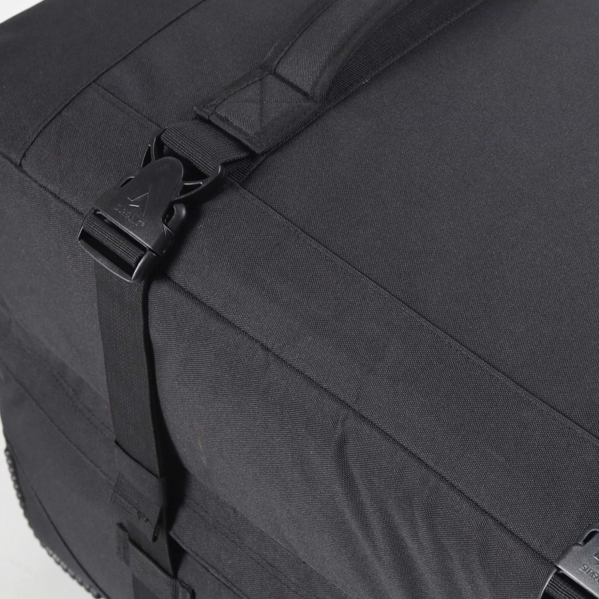 Surfanic Maxim 3.0 100L Roller Bag - Black Marl