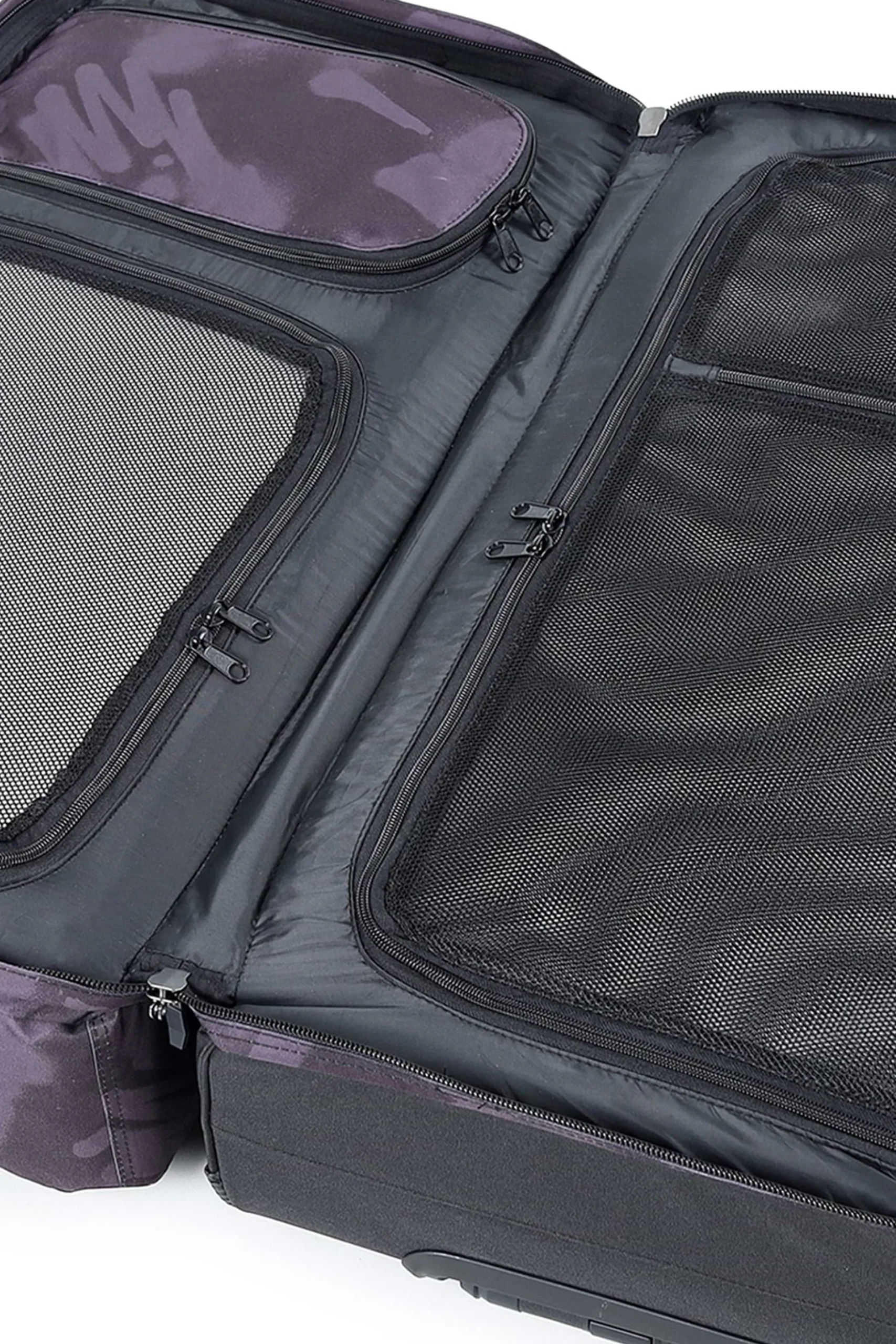 Surfanic Maxim 3.0 100L Roller Bag - Black Vandal