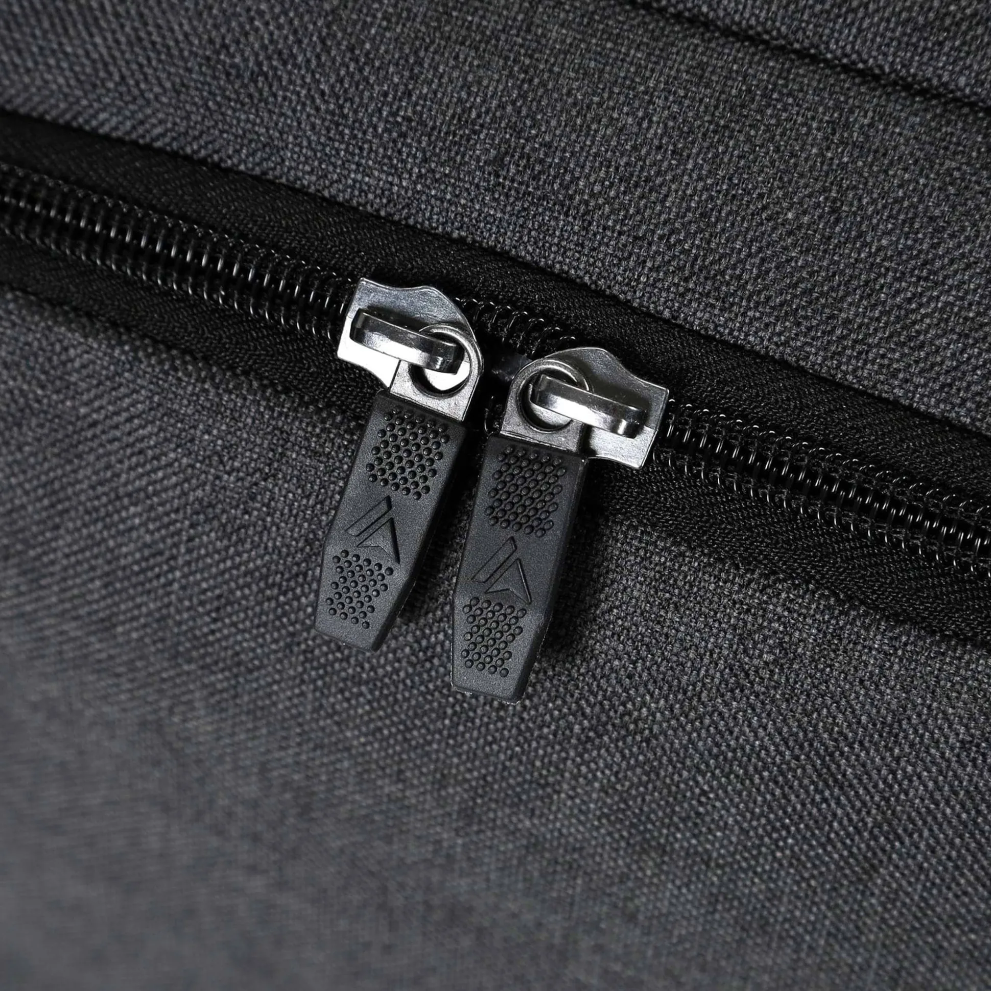 Surfanic Maxim 2.0 70L Roller Bag - Grey Marl