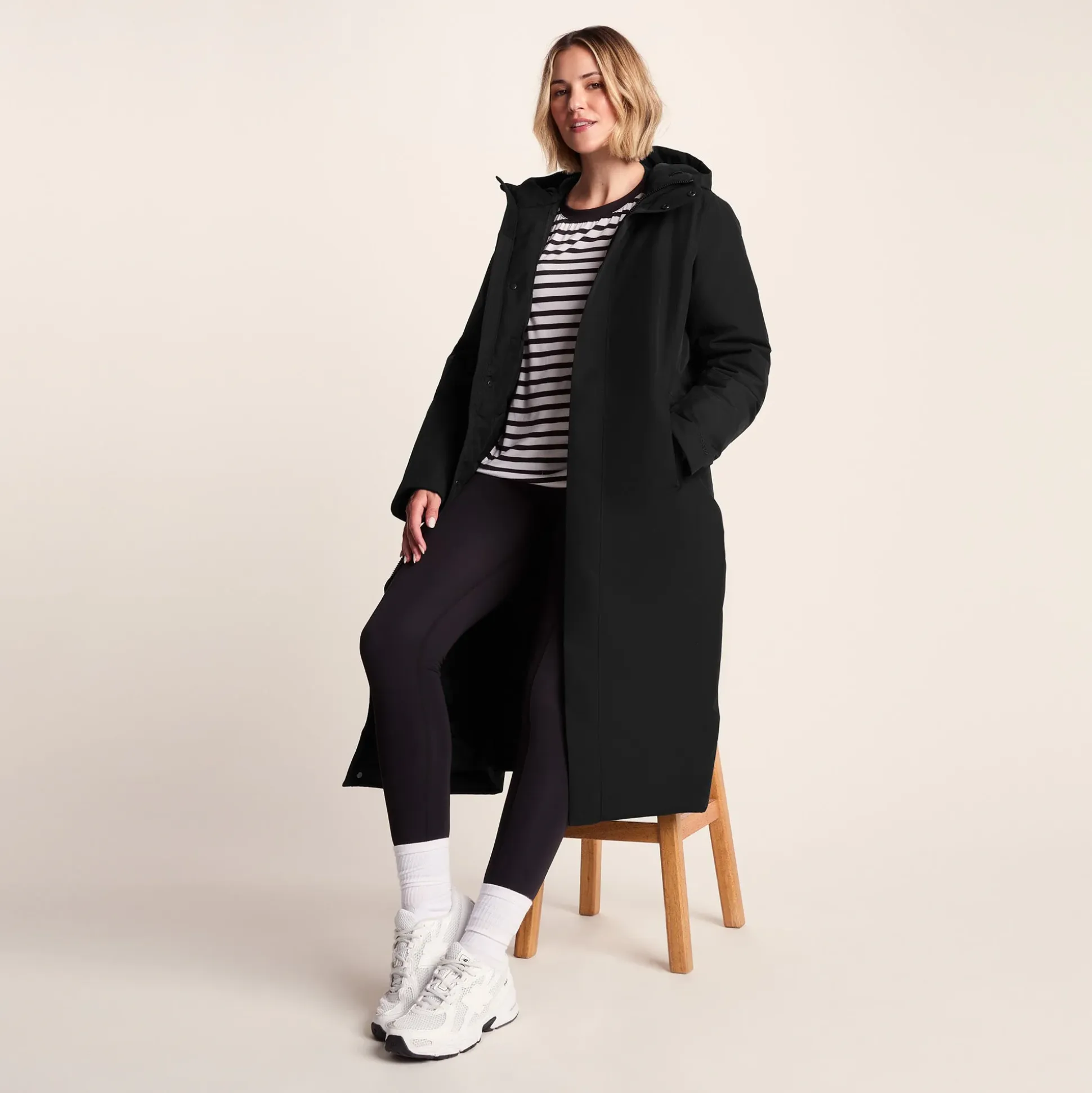 Uma Womens Waterproof Down Insulated Parka - Black